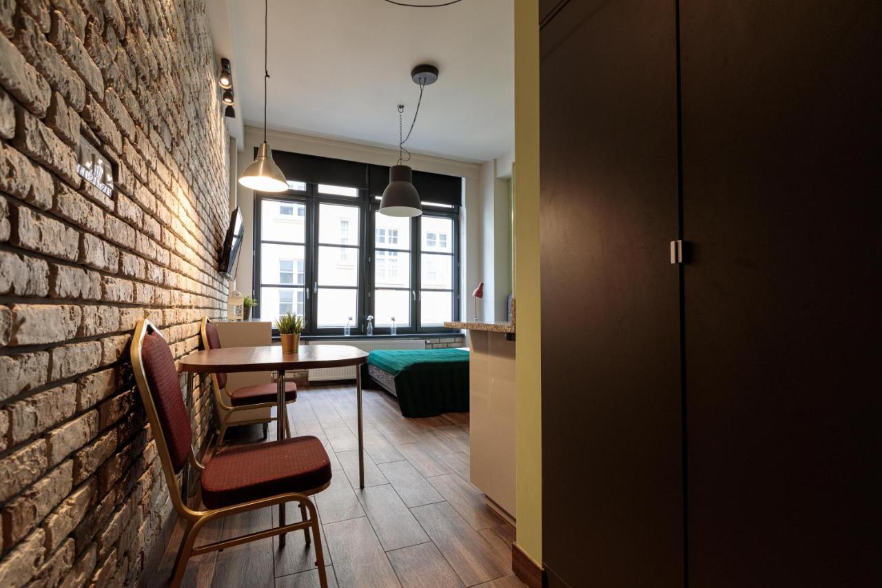 Golden Apartments Wroclaw - Cozy Studio - Main Rail Station&K24 ภายนอก รูปภาพ
